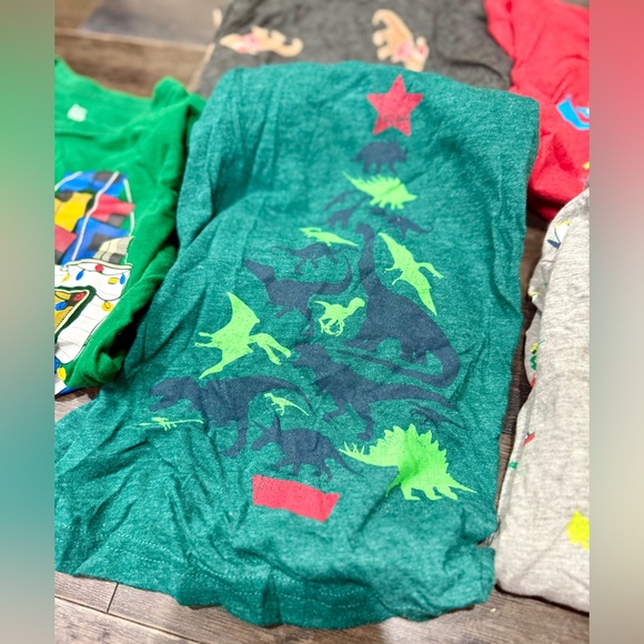 5T Toddler Boy Christmas Holiday Long Sleeve T-shirt Lot - Picture 3 of 6